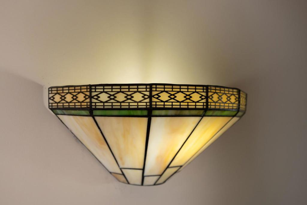 https://media.crmls.org/mediaz/c0bc9b5d-46b7-492b-9306-74a55507a1c8.jpg?preset=X-Large