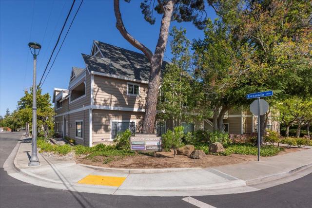 10090 Pasadena Avenue, Cupertino CA: https://media.crmls.org/mediaz/c0bd1585-0b34-41f3-83a7-825e43fe6865.jpg