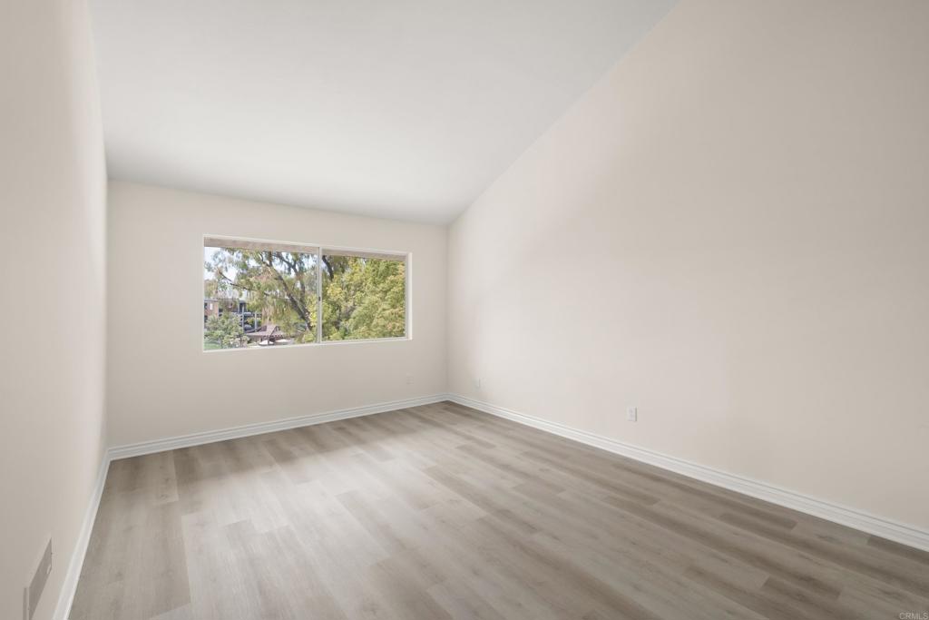 4020 Layang Layang Circle - photo 15