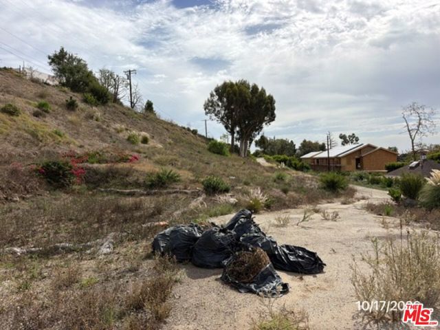 949 Las Lomas Avenue photo 11
