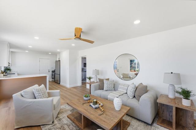 Detail Gallery Image 12 of 47 For 702 4 Oaklawn Ave, Chula Vista,  CA 91910 - – Beds | – Baths