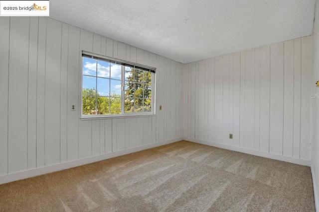 3026 El Monte Ct, Antioch CA: https://media.crmls.org/mediaz/c0c1d231-193d-4ee6-b25b-2794d52f3d13.jpg