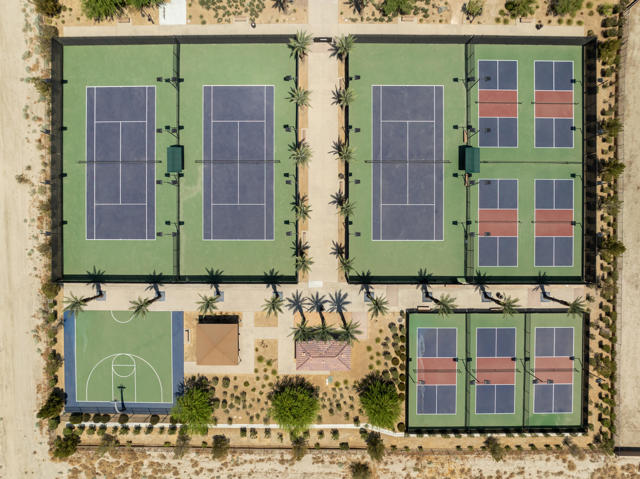 Image 78 of 86 For 43595 Vacanza Court