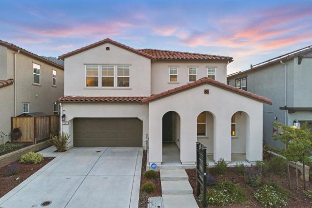 7081 Kirigin Way, Gilroy CA: https://media.crmls.org/mediaz/c0c3a345-f4a8-4dfe-a49c-3c19f26b8550.jpg