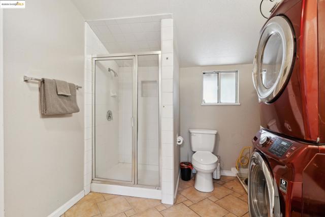 2670 Crescent Dr, Concord CA: https://media.crmls.org/mediaz/c0c612ff-7a0b-4286-855e-267b1f0384ed.jpg