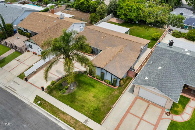 6552 Neddy Avenue, West Hills CA: https://media.crmls.org/mediaz/c0c65a5e-04db-4481-86c7-cba8218d7e24.jpg