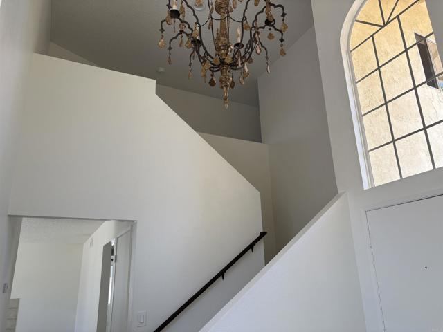 Detail Gallery Image 22 of 41 For 735 Rivertree Dr, Oceanside,  CA 92058 - 4 Beds | 3 Baths