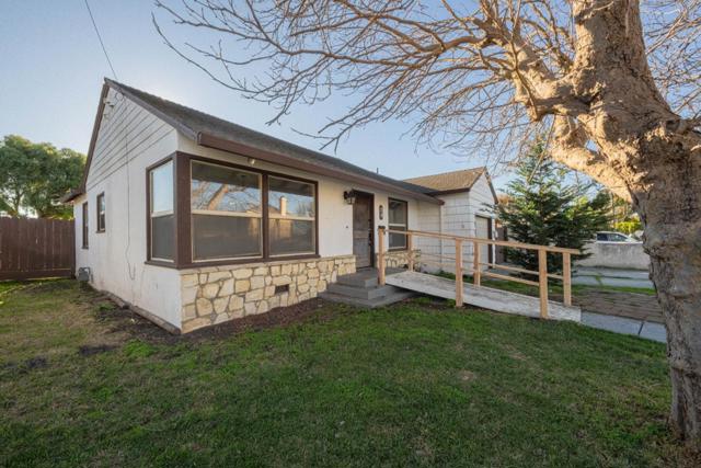 89 Clark Street, Salinas CA: https://media.crmls.org/mediaz/c0c8e42a-f399-4a3b-a8b5-633950199924.jpg