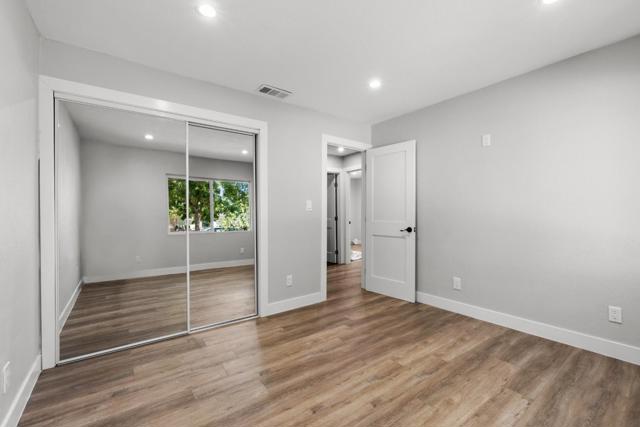 212 E Longview Avenue, Stockton CA: https://media.crmls.org/mediaz/c0ca15c5-f238-4b03-892c-0a3255cefff6.jpg