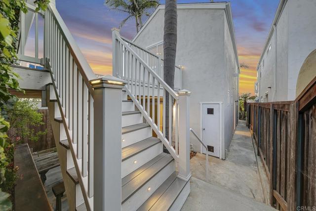 644 Grant Street, Oceanside CA: https://media.crmls.org/mediaz/c0ca1aed-c3ba-4e7b-a716-17a125ff0ba7.jpg