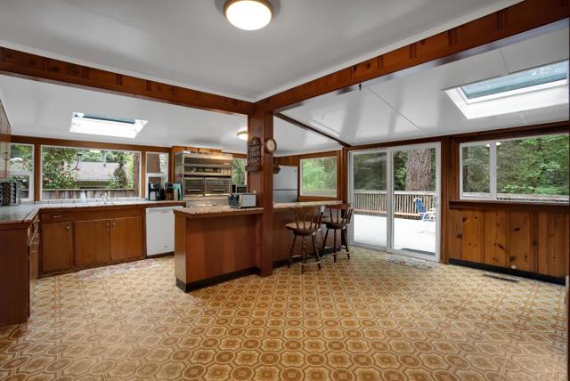 150 Evergreen Road, Boulder Creek CA: https://media.crmls.org/mediaz/c0ca71dc-6bc4-454e-9311-241011c3abd9.jpg