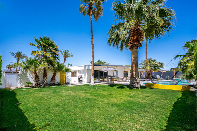 3623 E Avenida Fey Norte, Palm Springs CA: https://media.crmls.org/mediaz/c0cb15ea-3fe3-4ee8-8abe-ceaad61d7aed.jpg
