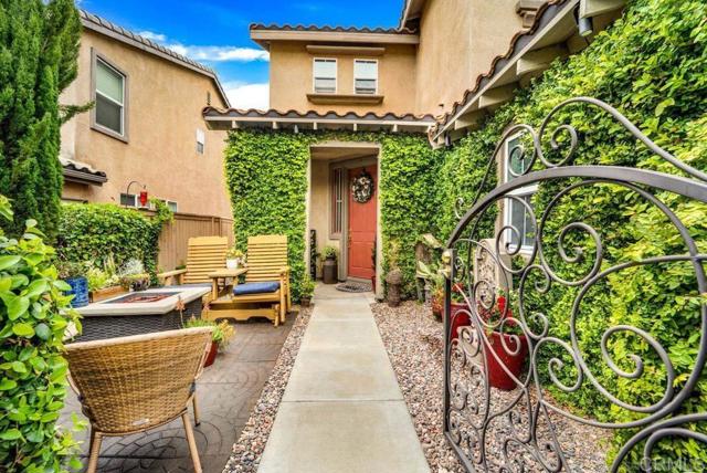 1288 Long View Drive, Chula Vista CA: https://media.crmls.org/mediaz/c0cce220-f624-438e-a29f-11c80cbff2f8.jpg