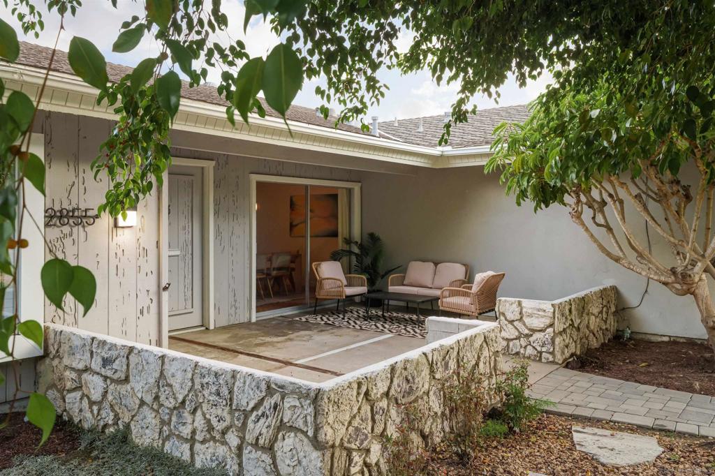 2855 Cliffridge Ct - photo 4
