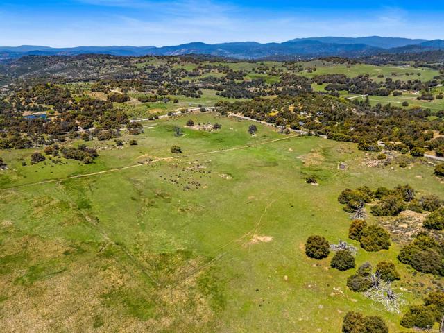 3510 Deer Lake Park Road, Julian CA: https://media.crmls.org/mediaz/c0d255b5-0935-4f37-8769-917e9153edb5.jpg