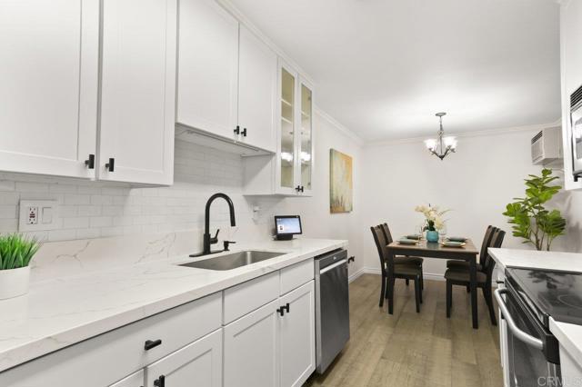 Detail Gallery Image 14 of 27 For 9959 Azuaga St #I-105,  San Diego,  CA 92129 - 2 Beds | 2 Baths