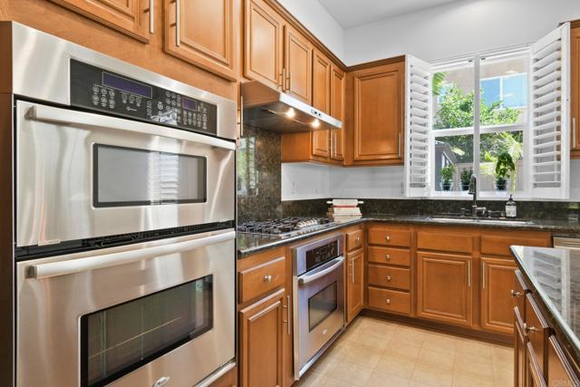 1757 BARBOUR Avenue, Chula Vista CA: https://media.crmls.org/mediaz/c0d2a03c-5fb4-408a-9f6c-212f758b4dcc.jpg