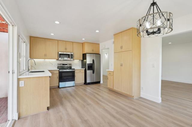 2856 Biddleford Drive, San Ramon CA: https://media.crmls.org/mediaz/c0d33dc8-5b8e-4df0-a341-a25081d64b14.jpg