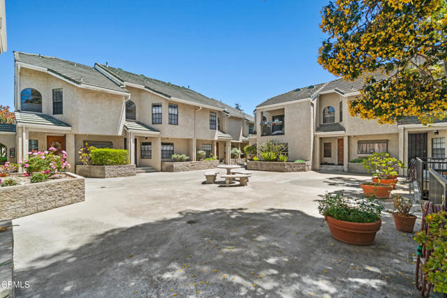 9540 Telegraph Road, Ventura CA: https://media.crmls.org/mediaz/c0d3fd08-c659-447b-b2e2-1547293855a5.jpg