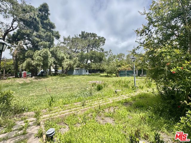 Drew Fenton | 27555 Pacific Coast Highway Malibu CA | MLS: 7292558
