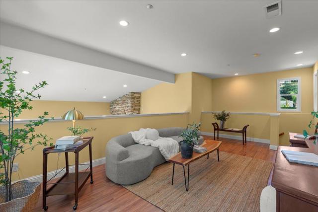 2330 Stonecress Street, Gilroy CA: https://media.crmls.org/mediaz/c0d7c905-fdd3-4339-a409-c1ec0824cf30.jpg