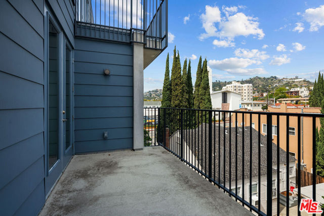 1250 N Fairfax Avenue, West Hollywood CA: https://media.crmls.org/mediaz/c0d8b324-fe7c-4763-a9e4-814a75a988f9.jpg