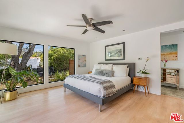 874 N Norman Place, Los Angeles CA: https://media.crmls.org/mediaz/c0d8d359-d68a-4eb3-b61c-a88cd2f9ceec.jpg