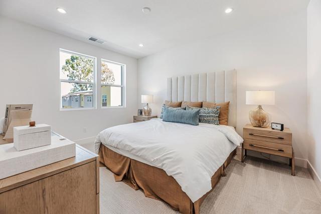 3209 Ivory Terrace, San Ramon CA: https://media.crmls.org/mediaz/c0d92d38-0c50-4c4c-bcb7-957c0af4af1c.jpg