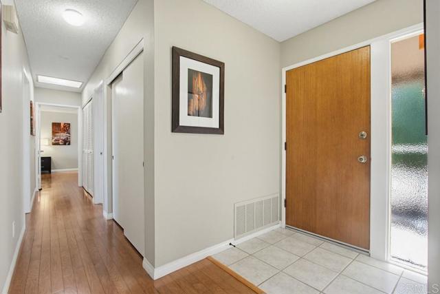 Detail Gallery Image 31 of 46 For 17347 Plaza Maria, San Diego,  CA 92128 - 2 Beds | 2 Baths