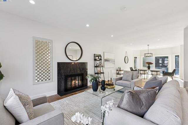 25 Mackenzie, Danville CA: https://media.crmls.org/mediaz/c0d9a625-8afc-4e06-827a-9f44d8c9535b.jpg