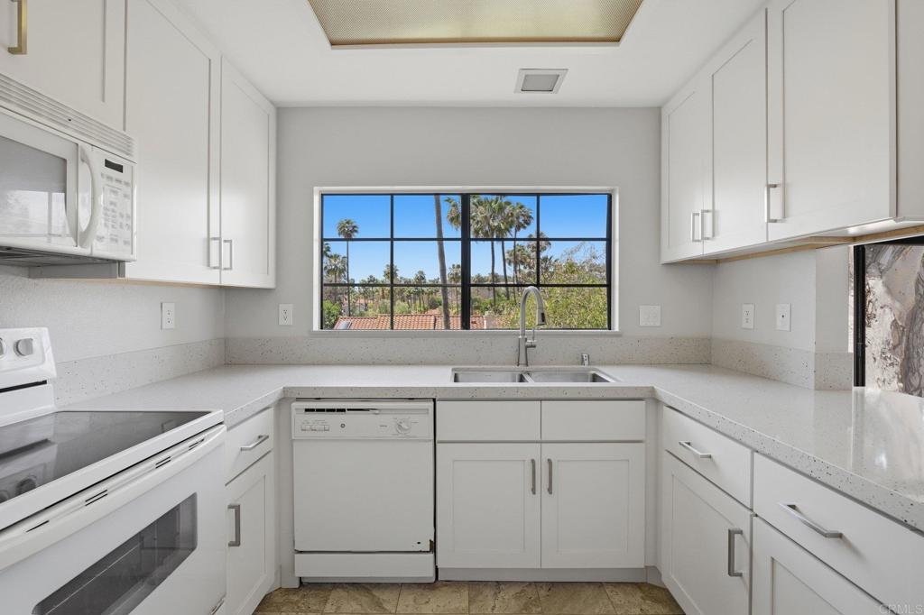 3140 Arroyo - photo 3