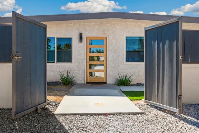 38855 Paradise Way, Cathedral City CA: https://media.crmls.org/mediaz/c0da1853-461c-44b2-bef9-6ec80a3d15c3.jpg