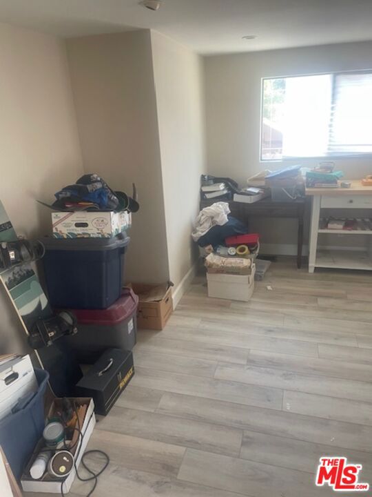 2660 Calle Abedul, Thousand Oaks CA: https://media.crmls.org/mediaz/c0dab252-d8fe-49e3-b217-21acaa43196e.jpg
