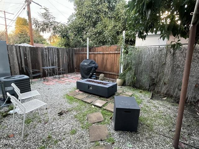 Detail Gallery Image 9 of 9 For 3291 Perlita Ave, Los Angeles,  CA 90039 - 1 Beds | 1 Baths