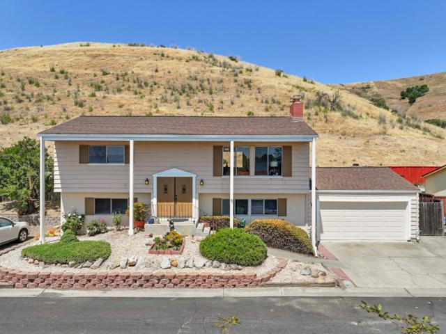 423 Riviera Drive, Union City CA: https://media.crmls.org/mediaz/c0db9d44-acb8-4a0b-8380-35e7f71c9134.jpg