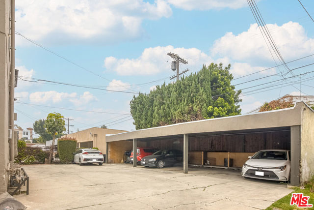 913 Wilton Place, Los Angeles, California 90019, ,Multi-Family,For Sale,Wilton,24397529