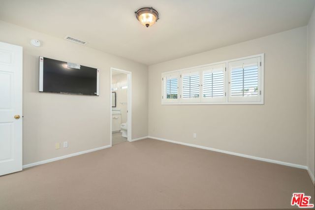 14972 CAMAROSA Drive, Pacific Palisades CA: https://media.crmls.org/mediaz/c0dbec76-a4d4-4277-ab24-c943da8be409.jpg