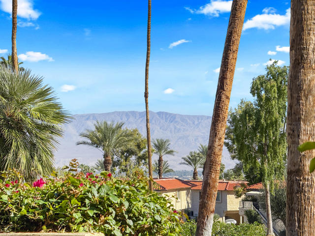 72964 Ken Rosewall Lane, Palm Desert, CA 92260