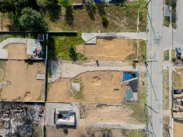 70 W Palm Street, Altadena CA: https://media.crmls.org/mediaz/c0dc4c0a-cd07-4279-8033-84d1251de5d3.jpg