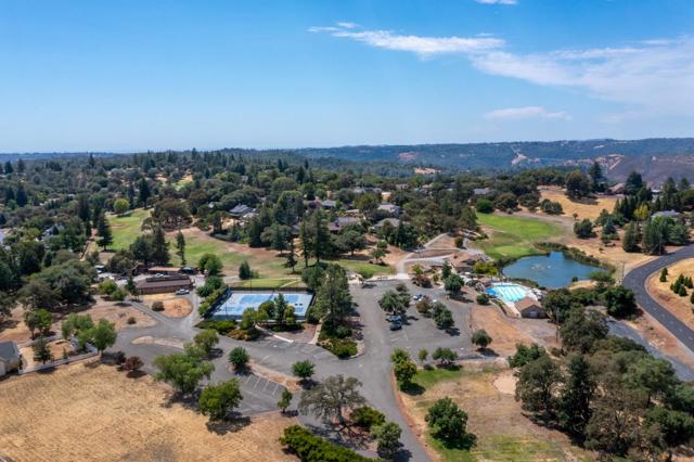 1416 Blue Tent Court,  CA: https://media.crmls.org/mediaz/c0dd26c1-0928-46d6-afaa-8327cdb15b38.jpg