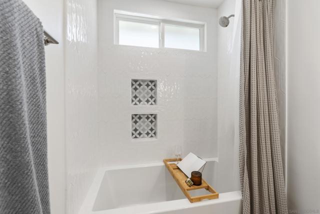 1458 Clark Court, Vista CA: https://media.crmls.org/mediaz/c0dd66b0-4602-4734-ba11-af5f738887c5.jpg