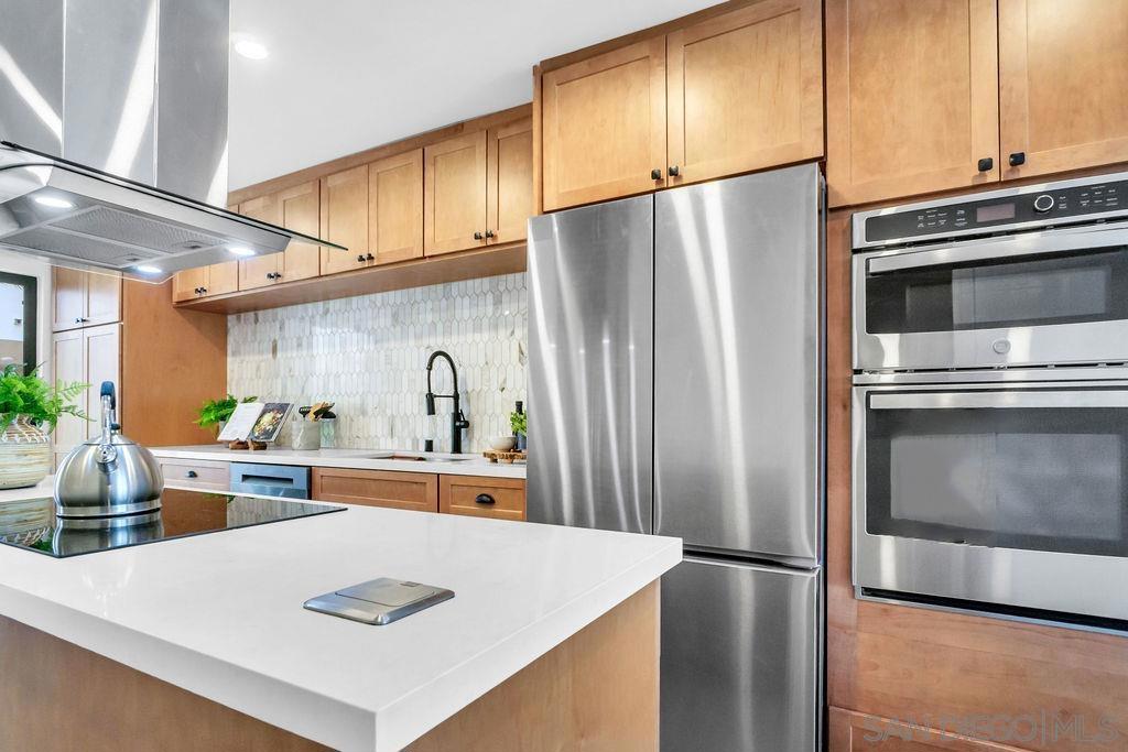 1225 Pacific Beach Dr. - photo 5