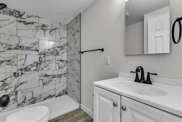 Detail Gallery Image 12 of 14 For 2029 E Ave, National City,  CA 91950 - 2 Beds | 1 Baths