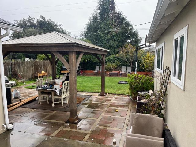 728 Saratoga Drive, Salinas CA: https://media.crmls.org/mediaz/c0decd24-5e5d-41a5-aebb-0e5d332e7392.jpg