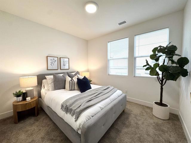 Detail Gallery Image 34 of 73 For 10635 Melogold Way, San Diego,  CA 92126 - 4 Beds | 3/1 Baths