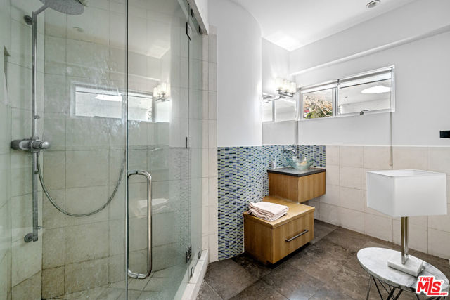 801 Westbourne Drive, West Hollywood CA: https://media.crmls.org/mediaz/c0e24b57-9874-456a-bdc8-b30dc54a435b.jpg