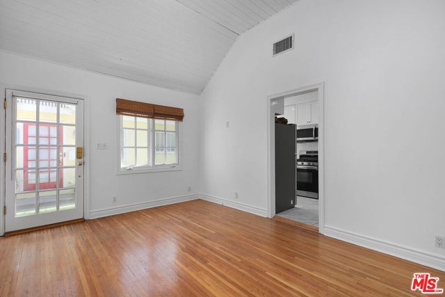 9014 Rangely Avenue photo 7
