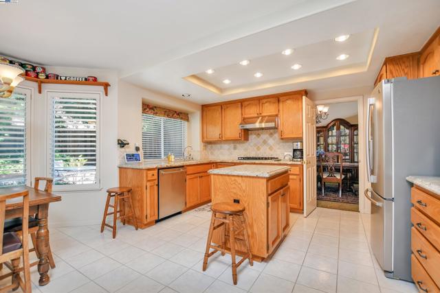4528 Fallow Way, Antioch CA: https://media.crmls.org/mediaz/c0e50a0a-1547-4f00-b249-c7293c384052.jpg