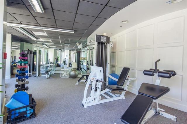 1101 1st Street, Coronado CA: https://media.crmls.org/mediaz/c0e58564-bc5e-4489-a895-277d8efa4049.jpg