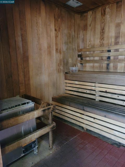 310 N Civic Dr., Walnut Creek CA: https://media.crmls.org/mediaz/c0e75a0c-d672-4686-bb73-b46f3a9da77b.jpg